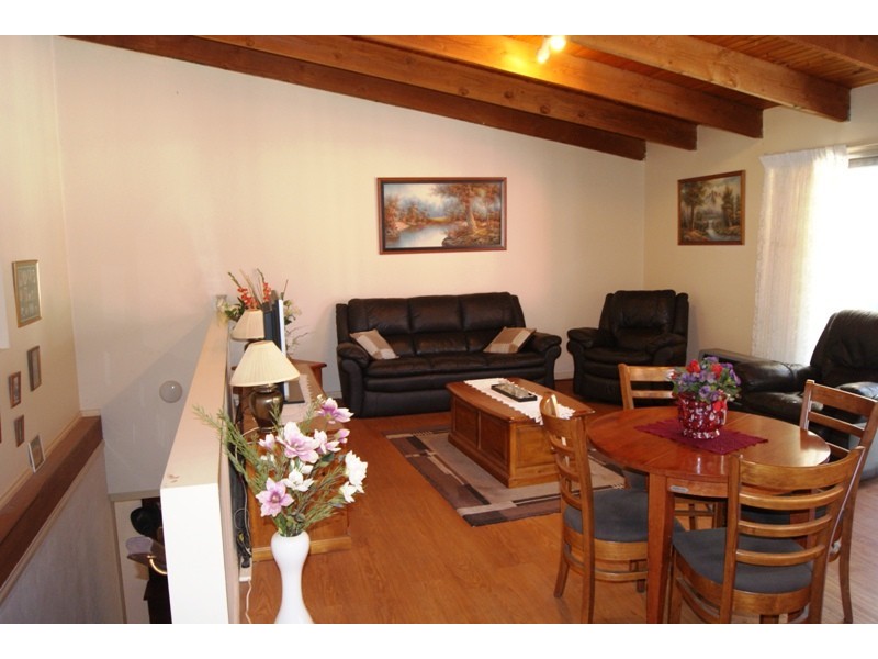 29 Kennedy Cres, Batemans Bay NSW 2536