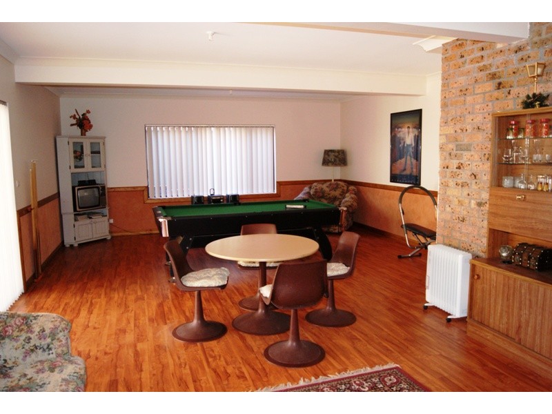 29 Kennedy Cres, Batemans Bay NSW 2536