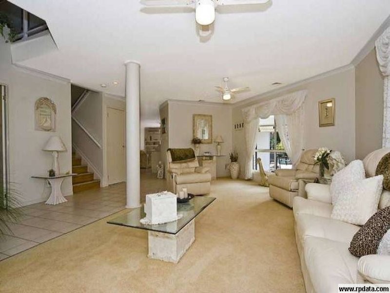 231 Endeavour Drive, Banksia Beach QLD 4507