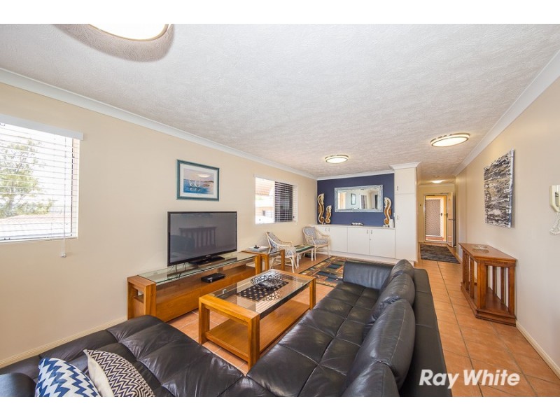 2/205 Welsby Parade, Bongaree QLD 4507