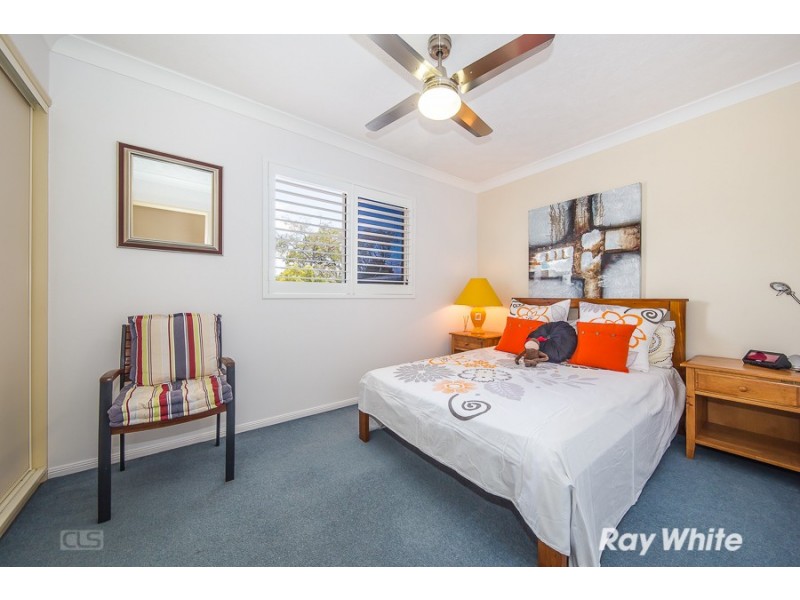 2/205 Welsby Parade, Bongaree QLD 4507