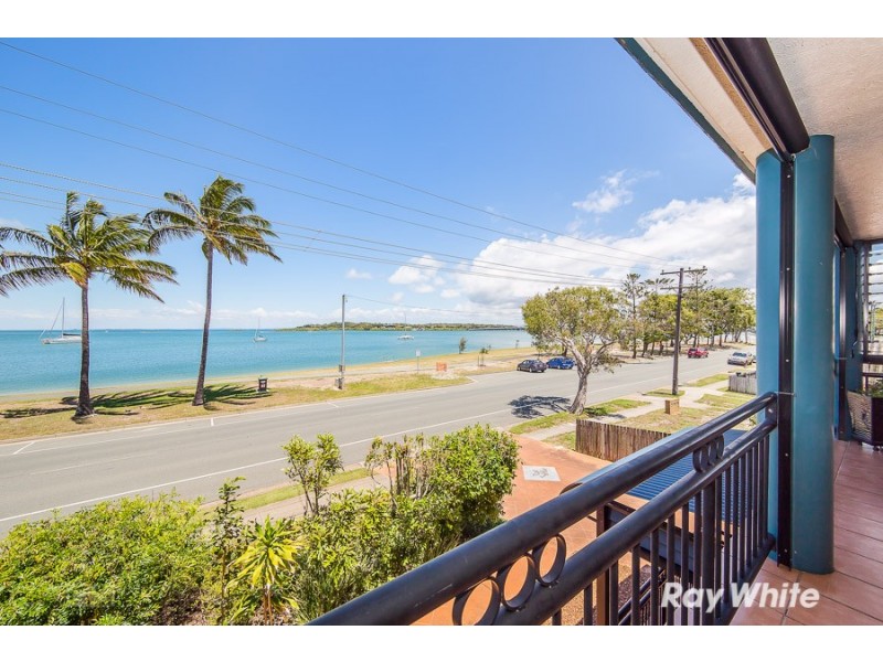 2/205 Welsby Parade, Bongaree QLD 4507