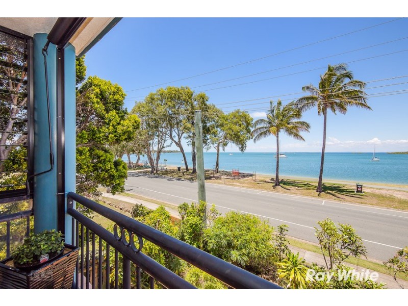 2/205 Welsby Parade, Bongaree QLD 4507