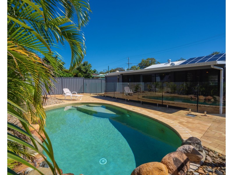 27 Fairway Avenue, Woorim QLD 4507