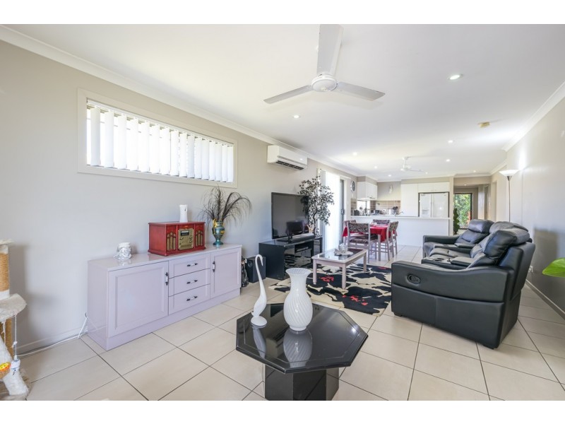 6 Pristine Place, Ningi QLD 4511