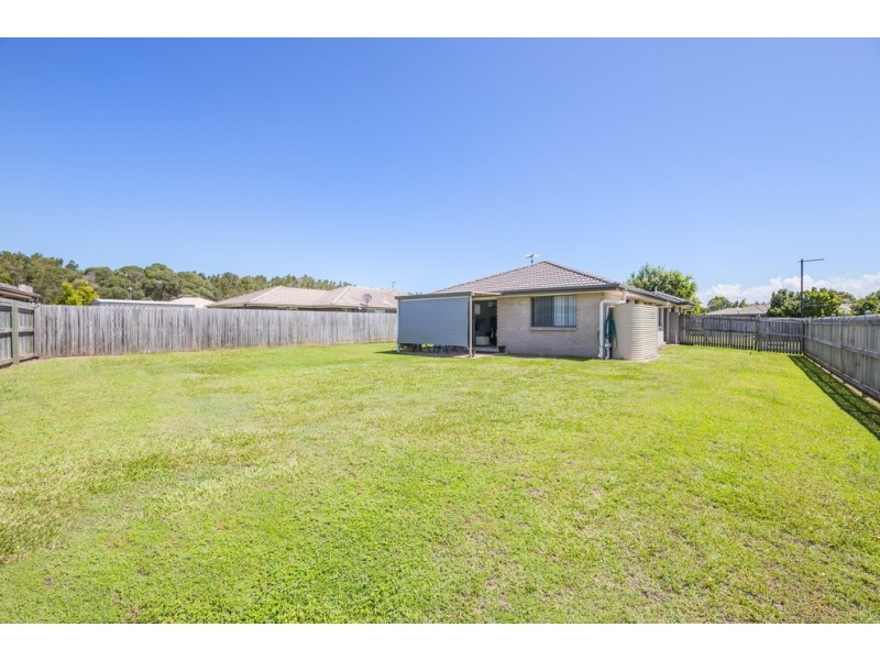 6 Pristine Place, Ningi QLD 4511