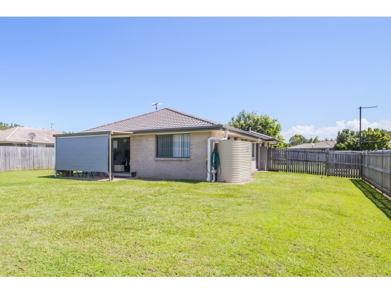 6 Pristine Place, Ningi QLD 4511