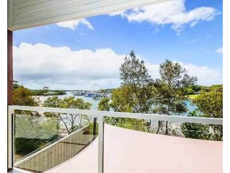 Sandstone Point QLD 4511