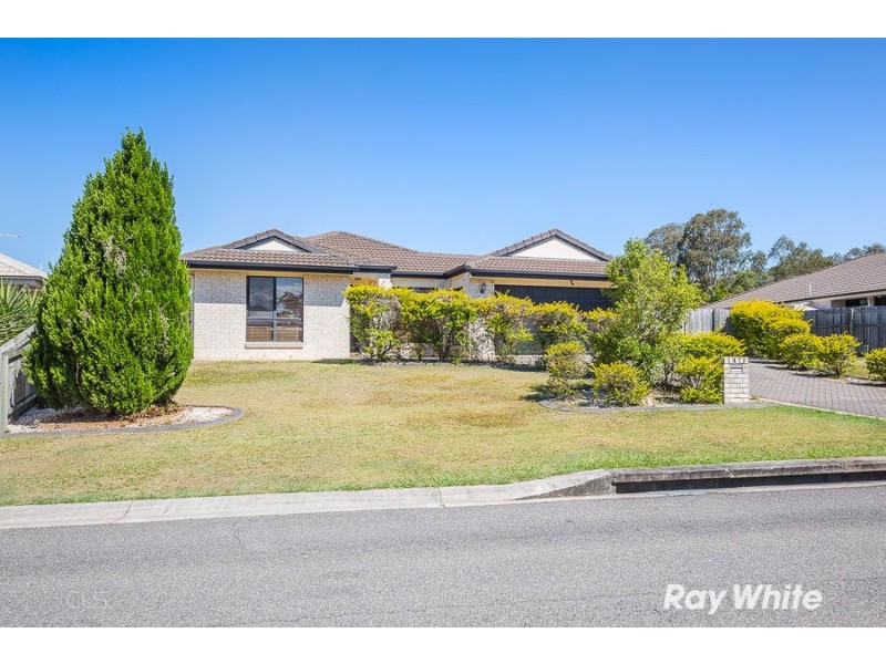 4 Doyle Court, Sandstone Point QLD 4511