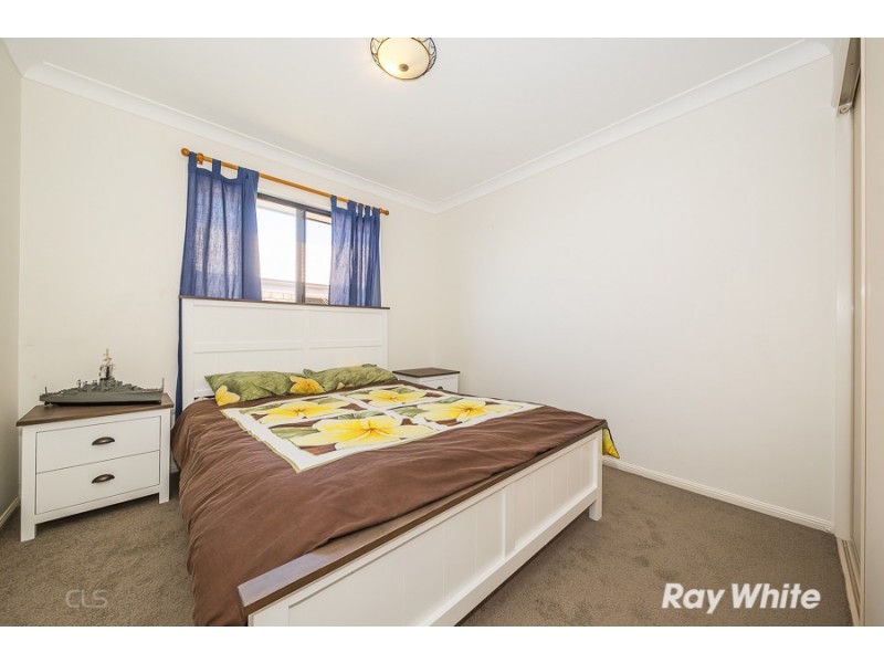 4 Doyle Court, Sandstone Point QLD 4511