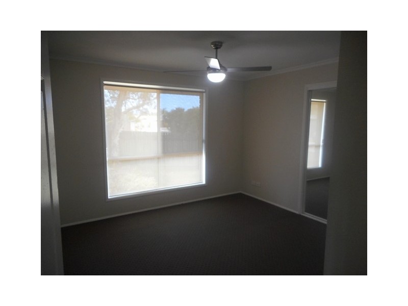 Sandstone Point QLD 4511
