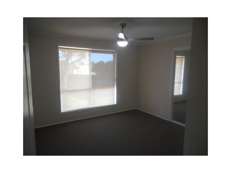 Sandstone Point QLD 4511