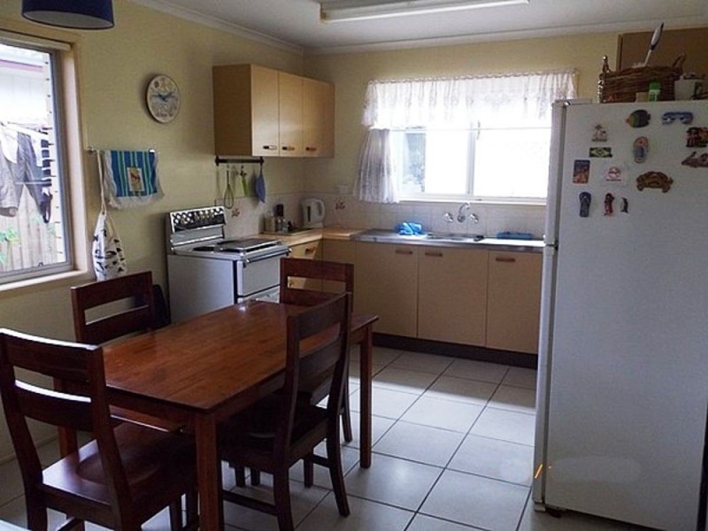 78 Bishop Road, Beachmere QLD 4510