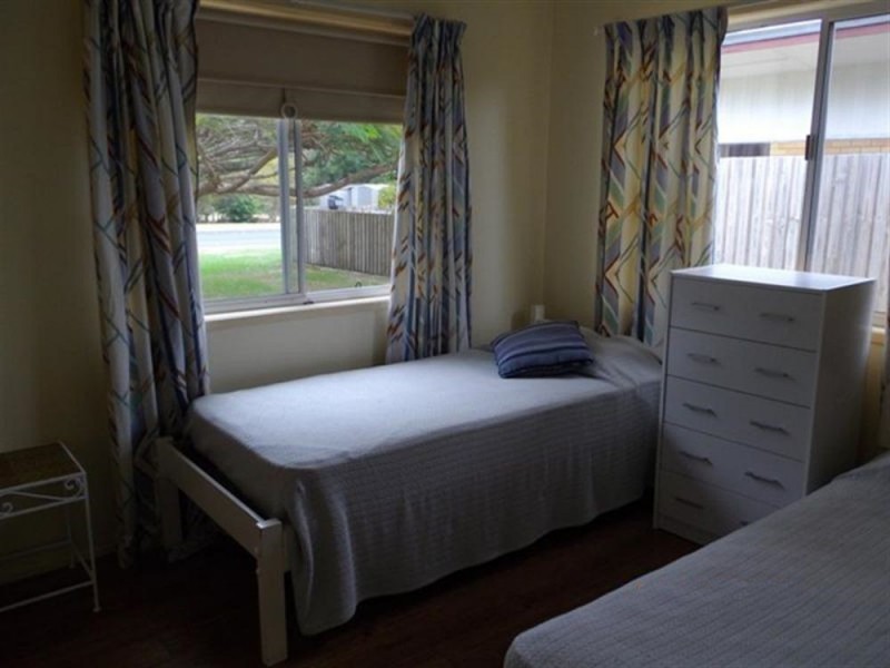 78 Bishop Road, Beachmere QLD 4510