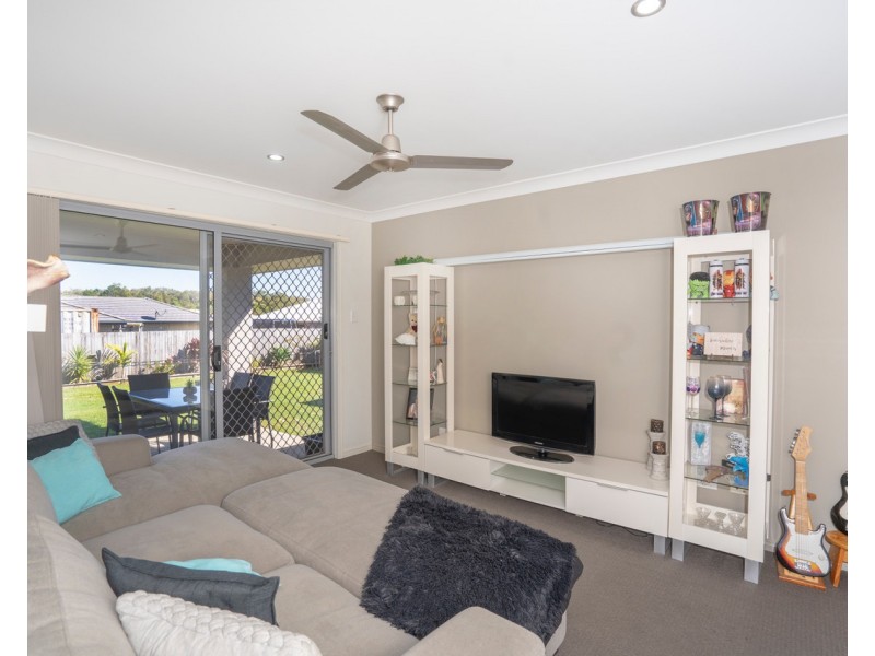 11 Riceflower Court, Ningi QLD 4511