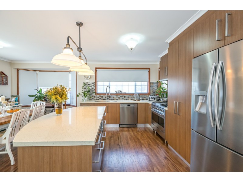 3 Banks Street, Banksia Beach QLD 4507