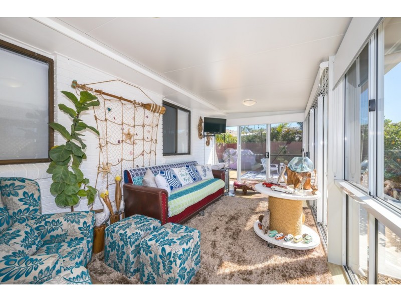 3 Banks Street, Banksia Beach QLD 4507