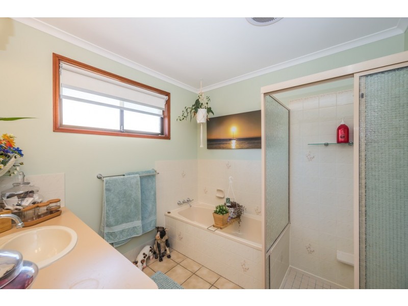 3 Banks Street, Banksia Beach QLD 4507