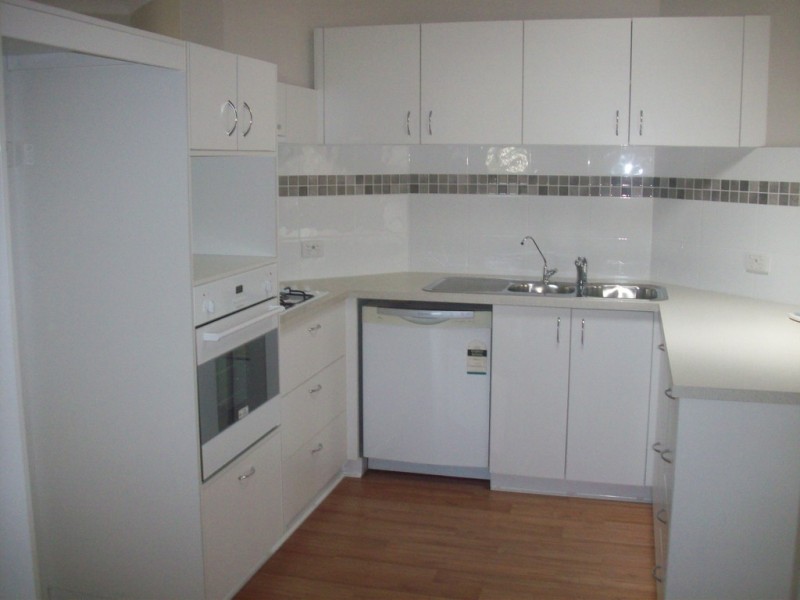 Sandstone Point QLD 4511