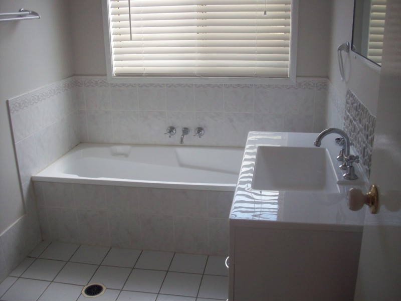 Sandstone Point QLD 4511