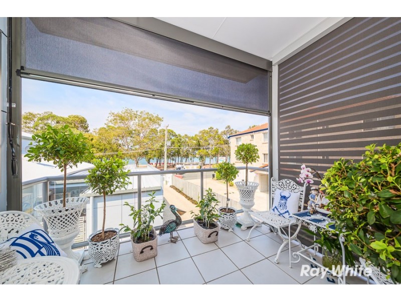 4/15-17 Sylvan Beach Esplanade, Bellara QLD 4507