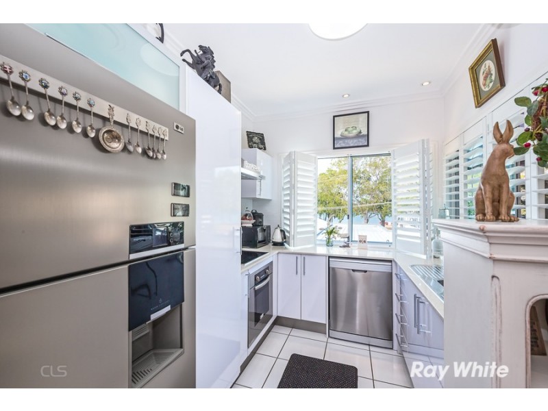 4/15-17 Sylvan Beach Esplanade, Bellara QLD 4507
