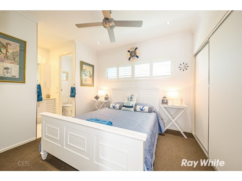 4/15-17 Sylvan Beach Esplanade, Bellara QLD 4507