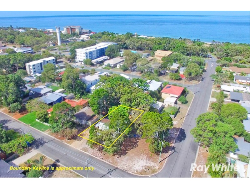 15 Winnett Street, Woorim QLD 4507