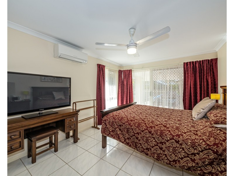 40 Dugong Crescent, Banksia Beach QLD 4507
