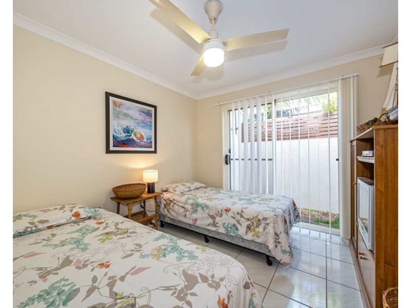 40 Dugong Crescent, Banksia Beach QLD 4507