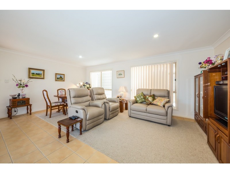 3 Albatross Court, Banksia Beach QLD 4507