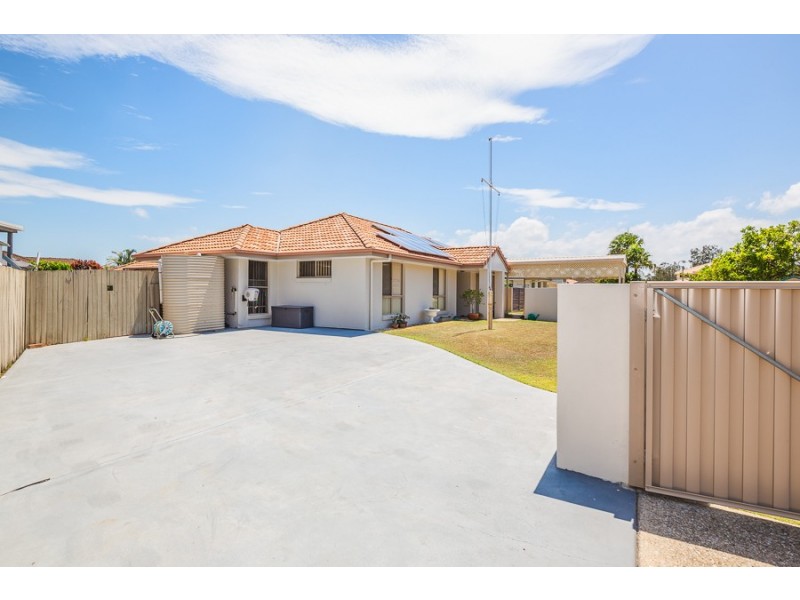 3 Albatross Court, Banksia Beach QLD 4507