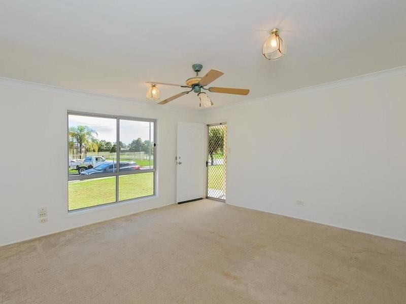 98 Chubb Street, One Mile QLD 4305