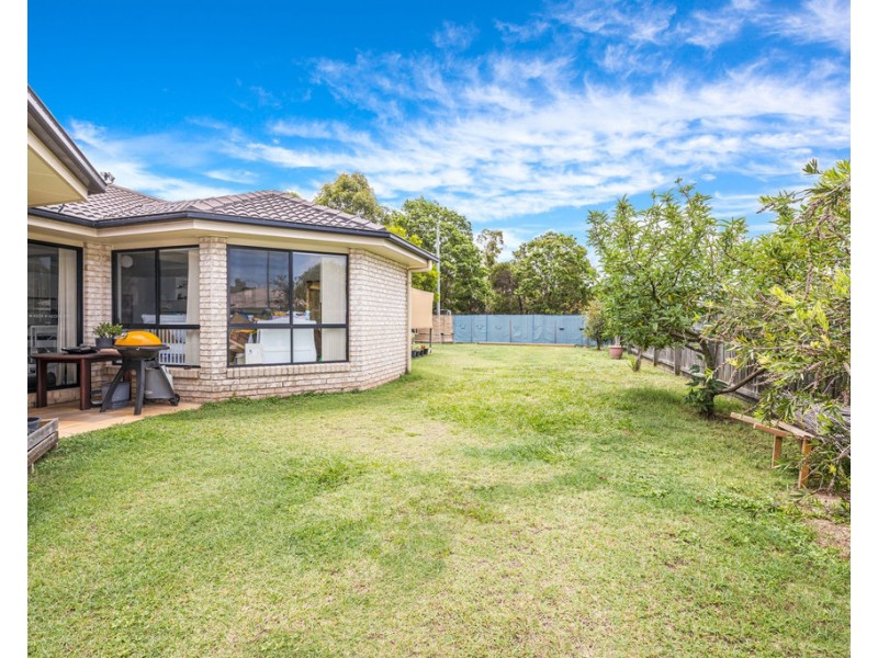 12-16 Gecko Place, Ningi QLD 4511