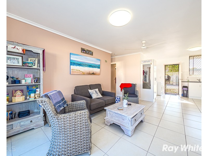 2/8 Winston Drive, Bongaree QLD 4507