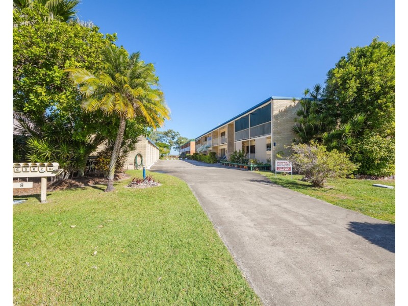 2/8 Winston Drive, Bongaree QLD 4507