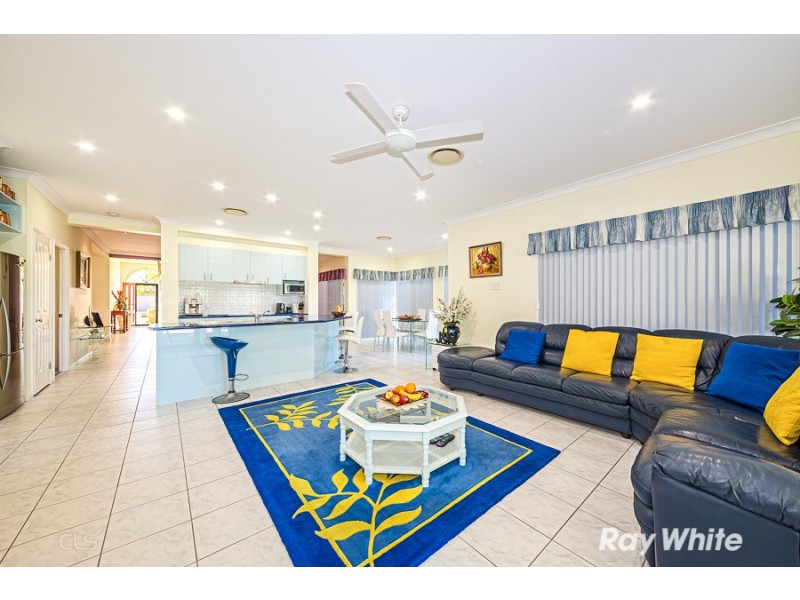 86 Marina Boulevard, Banksia Beach QLD 4507