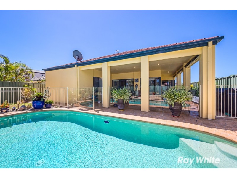 86 Marina Boulevard, Banksia Beach QLD 4507