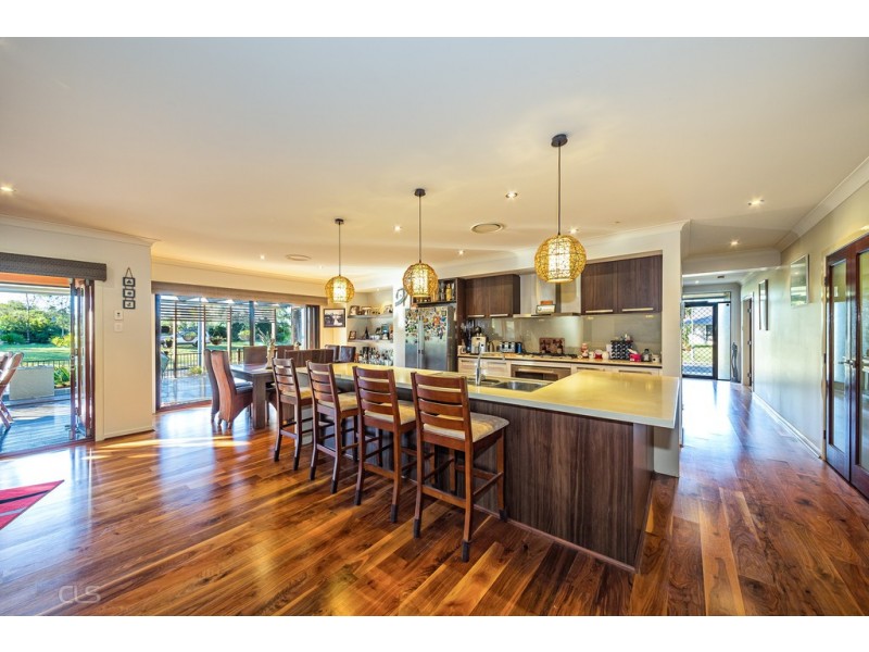 2 Riverstone Street, Ningi QLD 4511