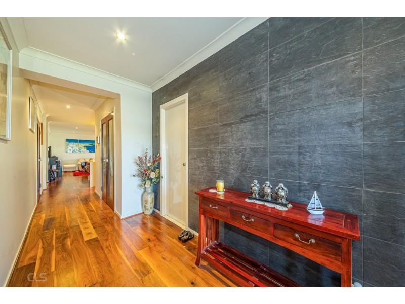 2 Riverstone Street, Ningi QLD 4511