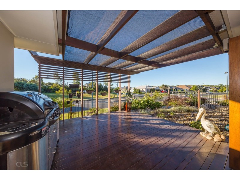 2 Riverstone Street, Ningi QLD 4511