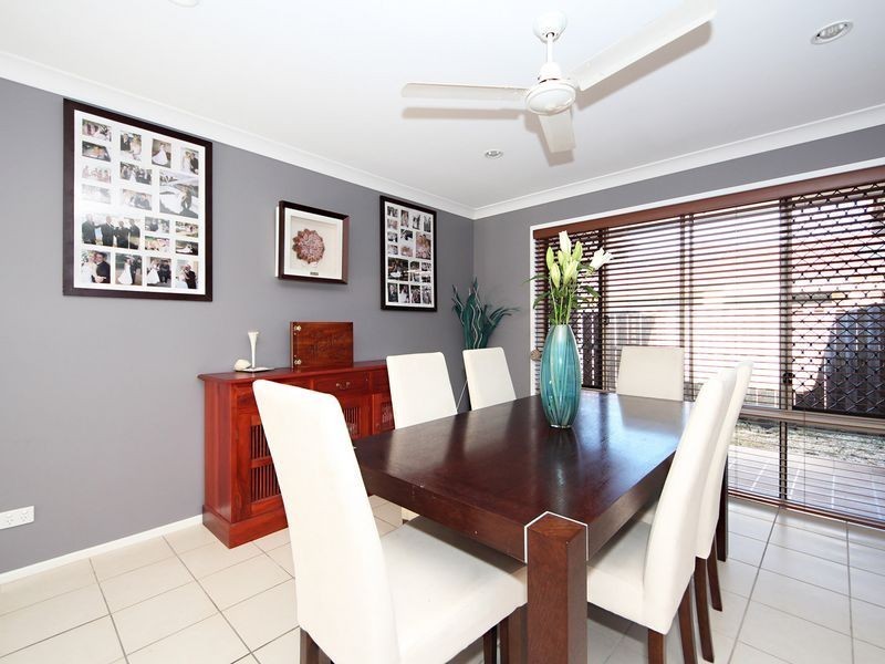 Sandstone Point QLD 4511