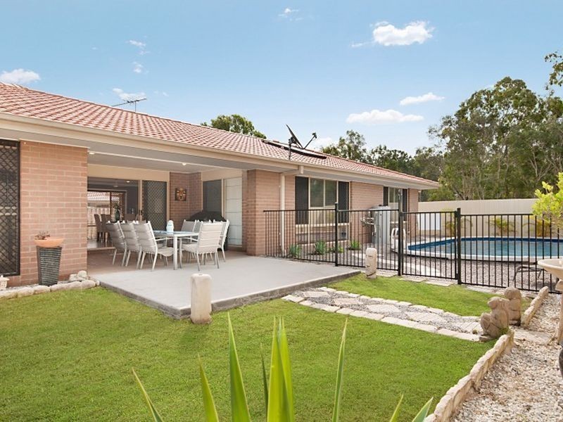 Sandstone Point QLD 4511