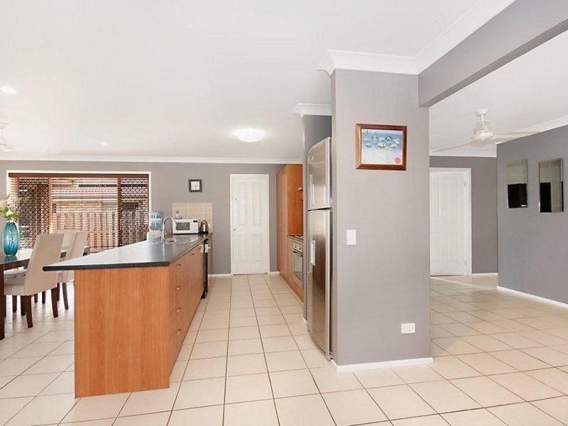 Sandstone Point QLD 4511