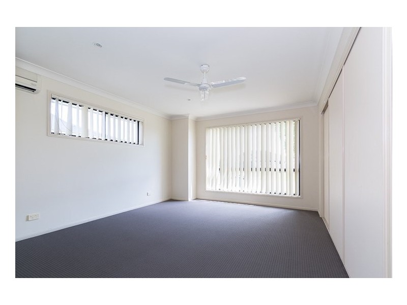 Sandstone Point QLD 4511