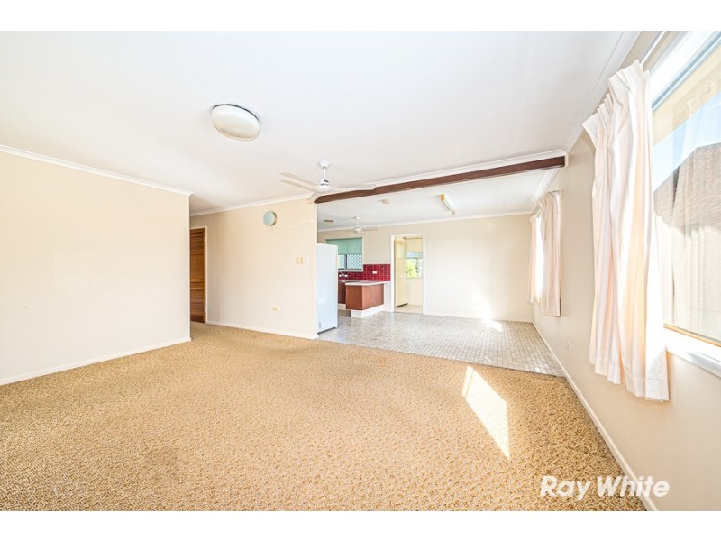 40 Bestman Avenue, Bongaree QLD 4507