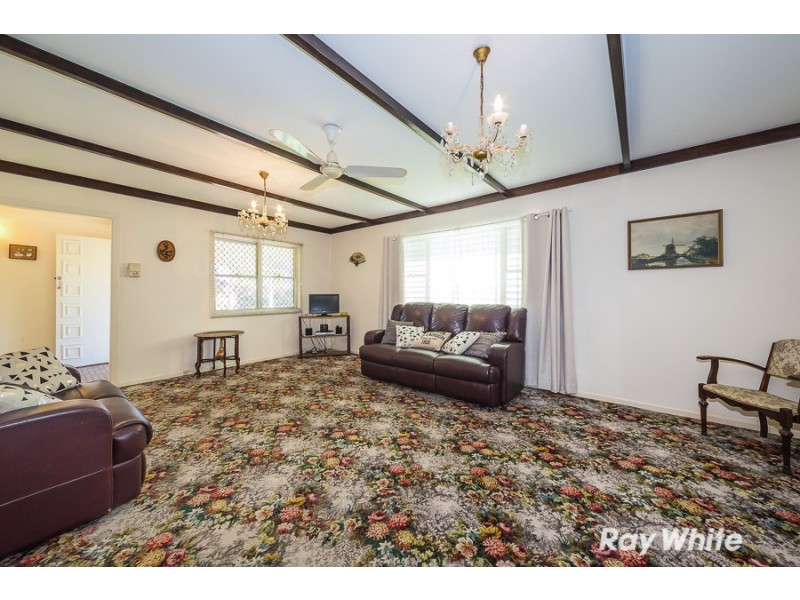 24 Wattle Avenue, Bongaree QLD 4507