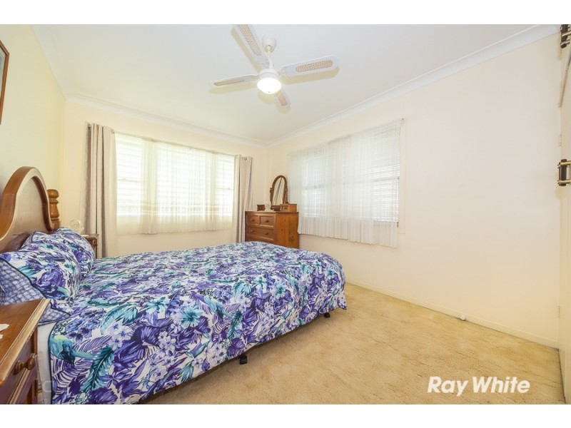 24 Wattle Avenue, Bongaree QLD 4507