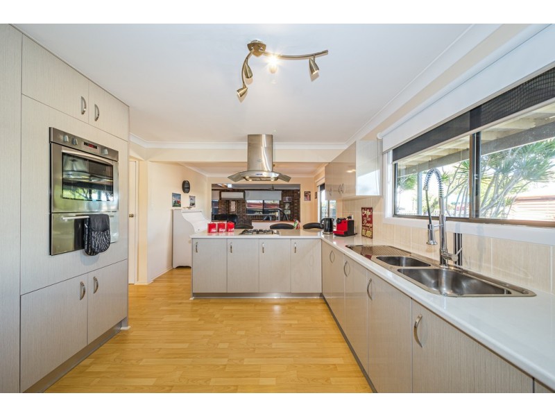 5 Hazell Avenue, Banksia Beach QLD 4507