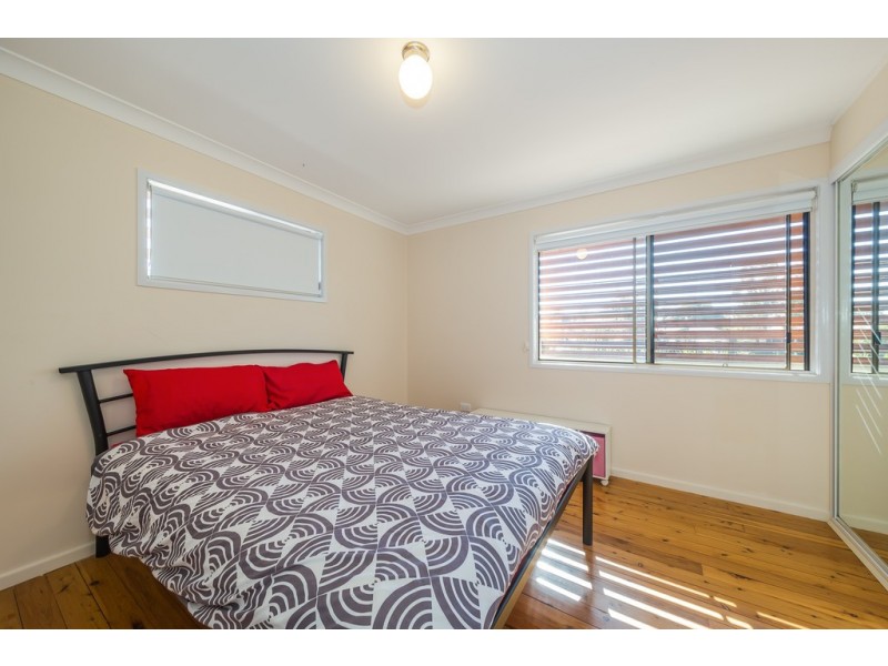 5 Hazell Avenue, Banksia Beach QLD 4507